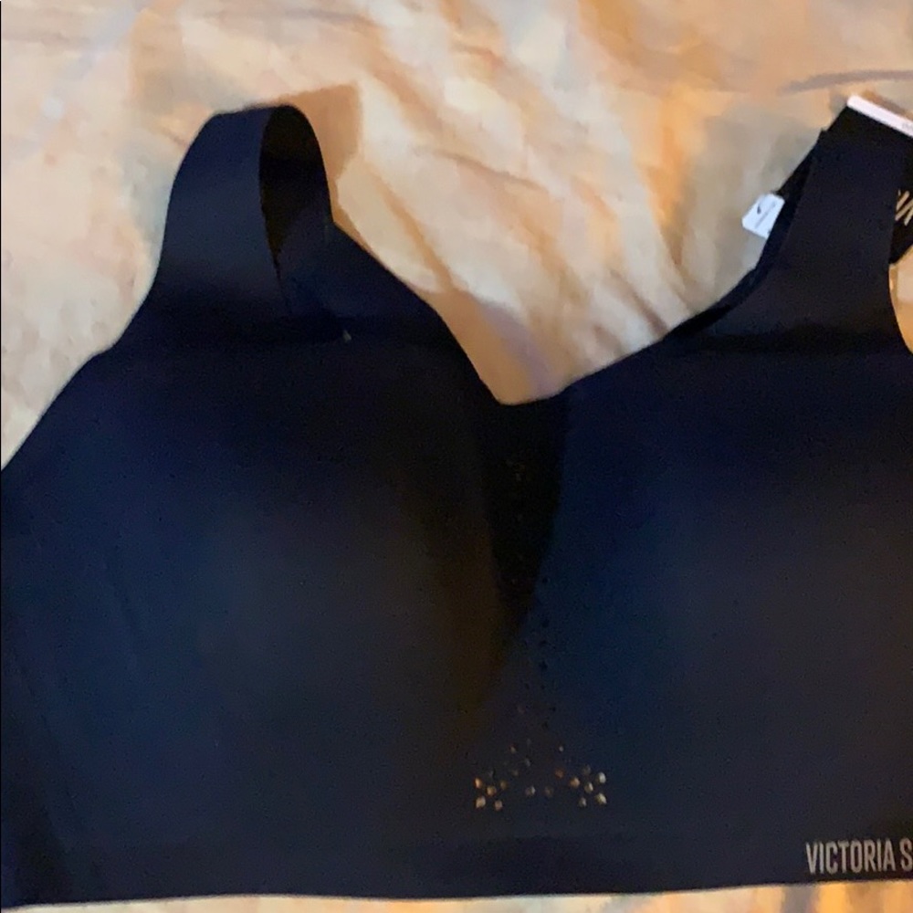 Brand New with Tags 🏷 38DD Sports bras